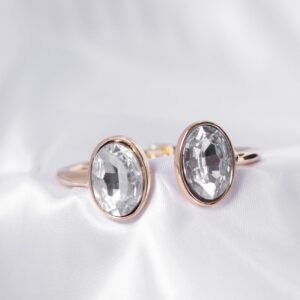 Brazalete dorado con zirconias ovaladas